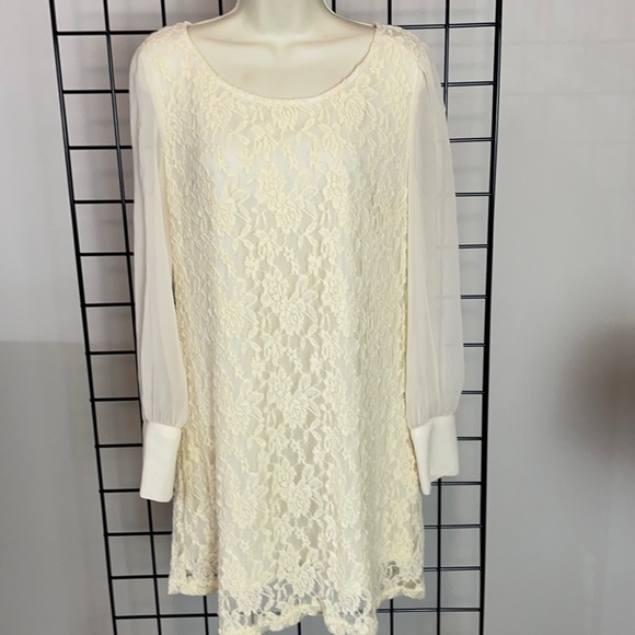 * Blu Pepper * Ivory Lace Anthropologie Dress - Picture 1 of 6
